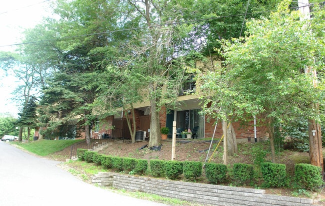 Orchard Hill Apartments