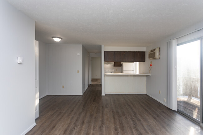 Interior Photo - Clinton Square Rental