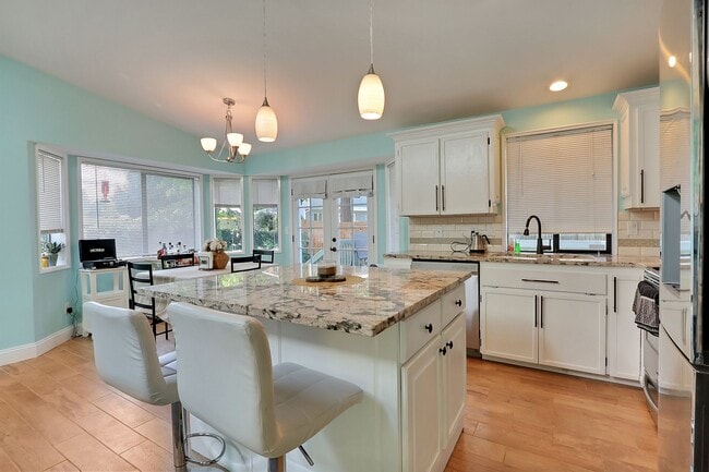 Photo - Just like New Home in Steilacoom