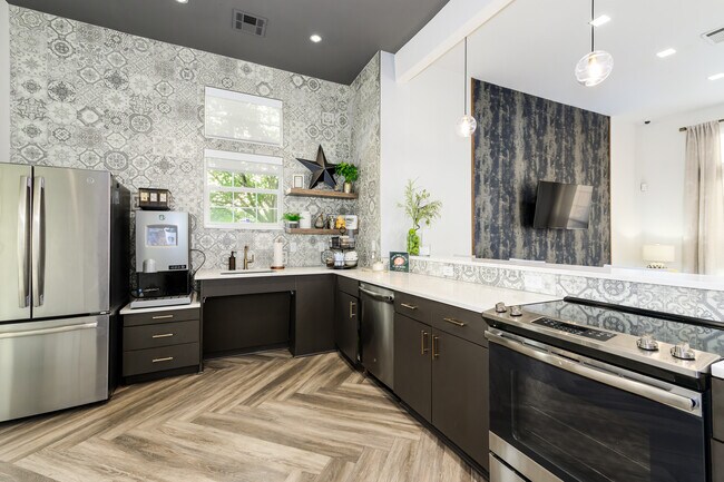 Photo - Northland Heights