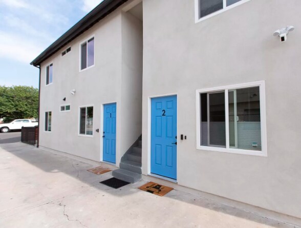 Photo - 5256 Meridian St Unidad #3