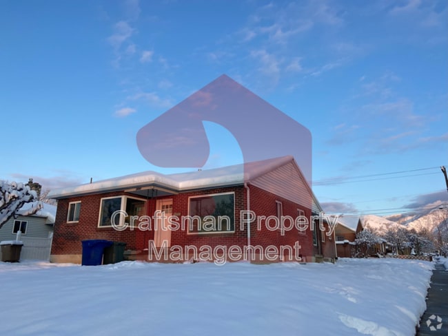 Building Photo - 2697 Glenmare St Rental