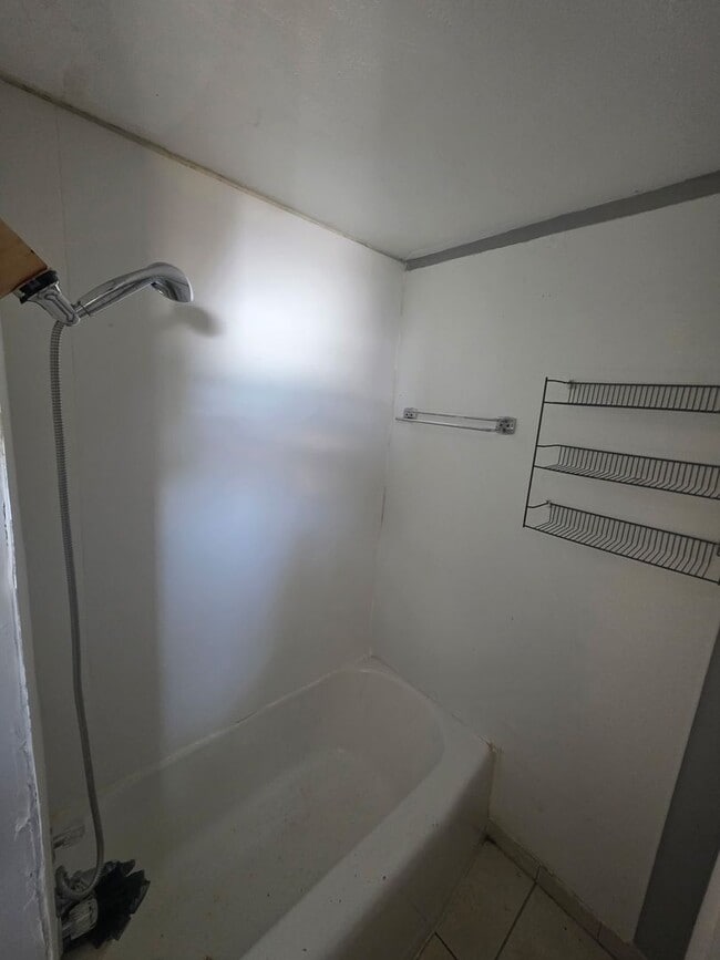 Photo - Nicely updated 1 BR
