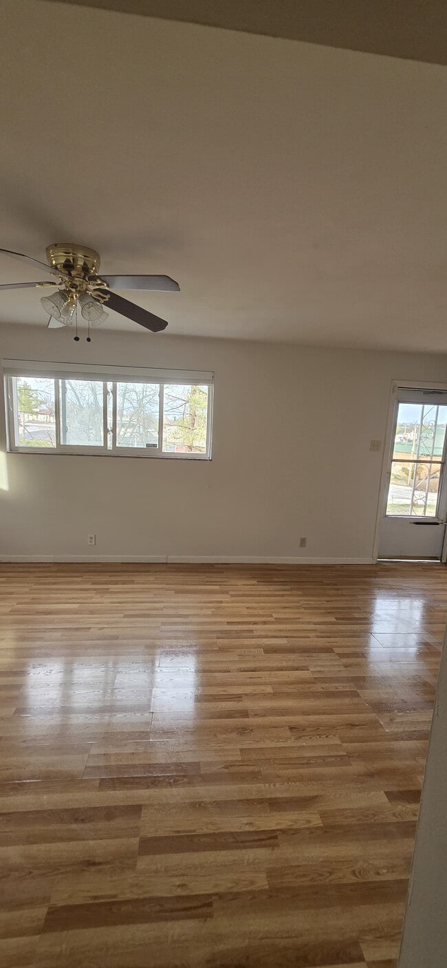 Photo - 248 Lakeside Dr