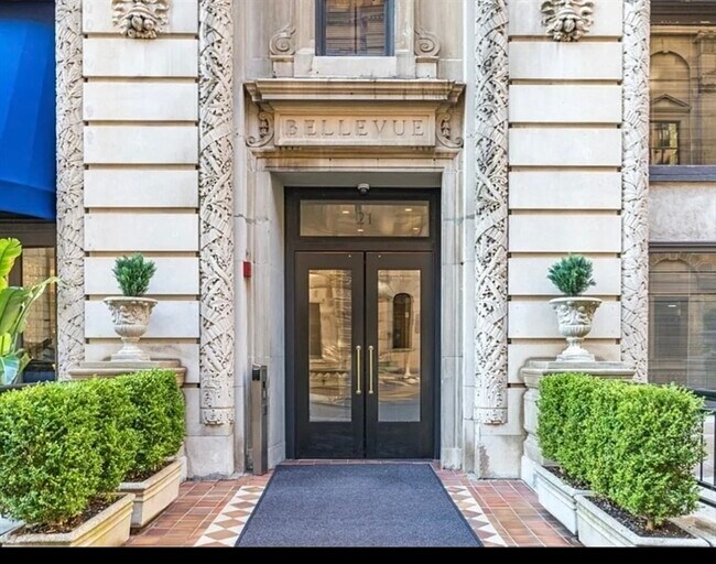 Building Photo - 21 Beacon St Unit 11A