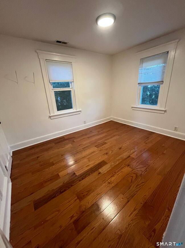Photo - 35 Pine St Unit 2nd Floor
