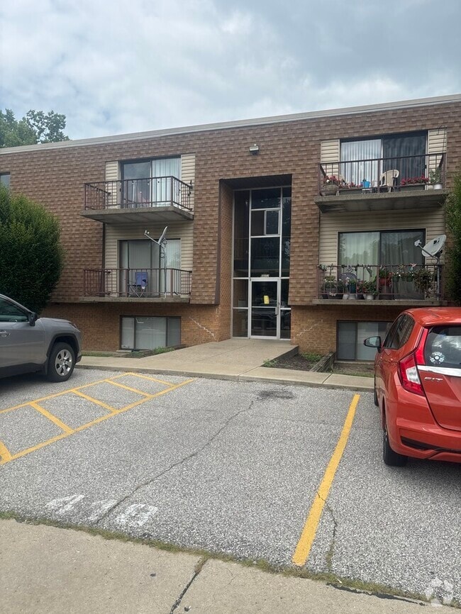 Building Photo - 6602 Hearne Rd Unit 40 Rental