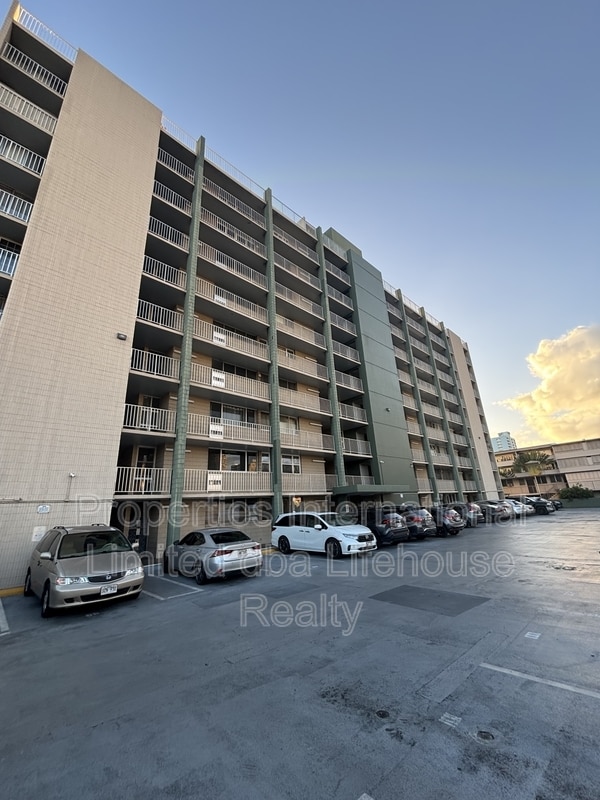 Photo - 1326 Ke’eaumoku St