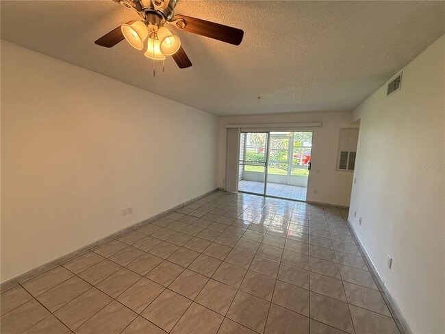 Photo - 3900 Southpointe Dr Unit 120