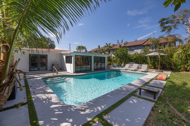 Photo - 3000 NE 21st Terrace