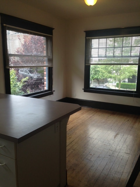 Photo - Star Apartments