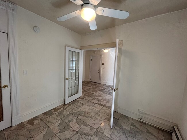 Photo - 613 State St Unidad 1