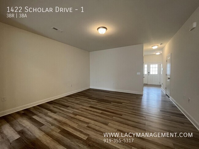 1422 Scholar Dr
