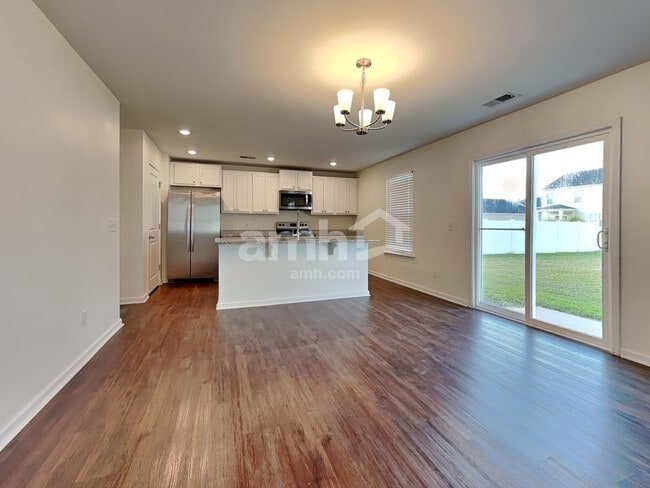 Photo - 7 Gardenia Dr