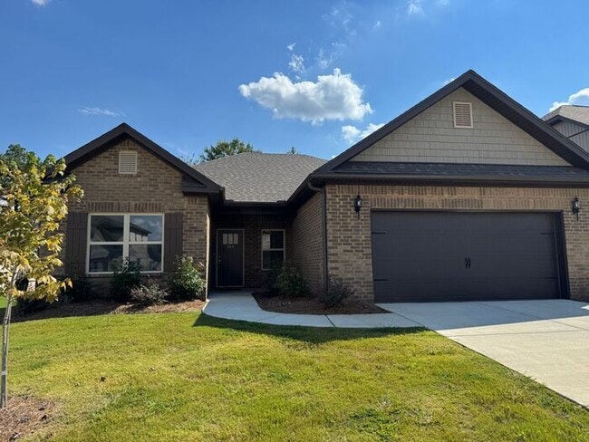 Building Photo - New construction home with move in special!