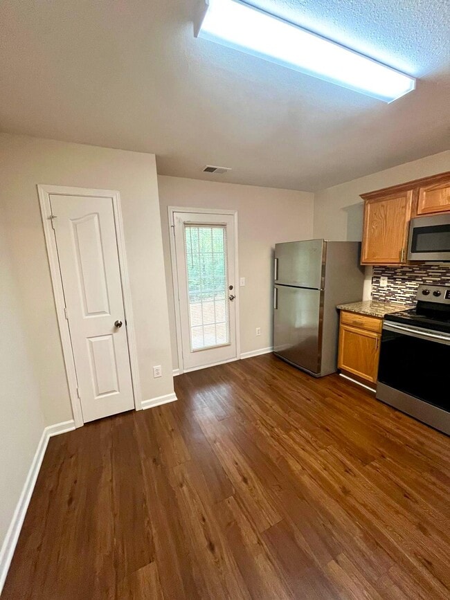 Photo - 5473 Harris Cove Dr