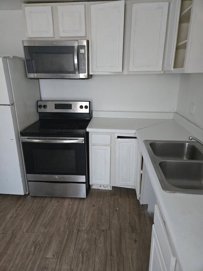 Photo - 1004 W Main St Unidad 2