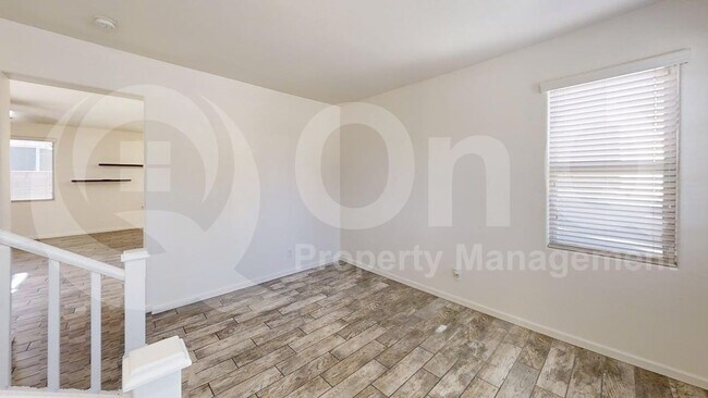 Photo - 7842 W Cypress St