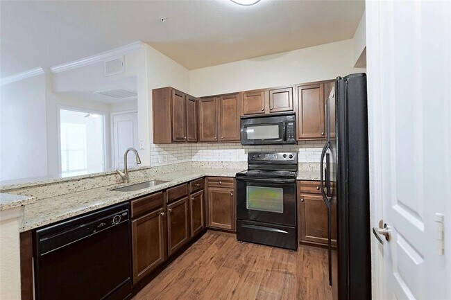 Photo - 9900 McNeil Dr Unit 9-09301