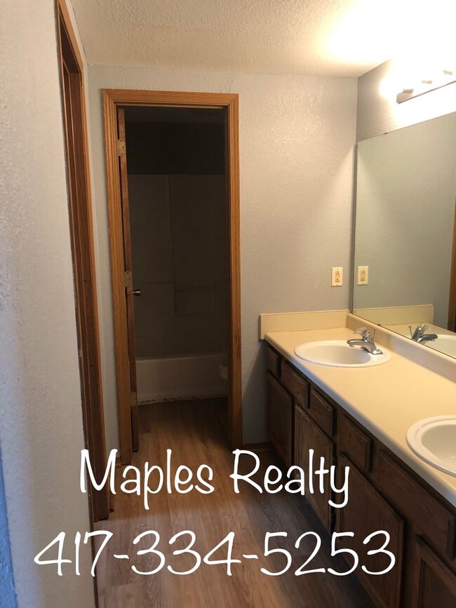 Photo - 2 bed, 2 bath PENTHOUSE loft condo at Fall...