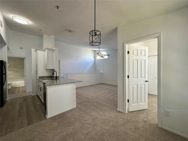 Photo - 1606 Columbia Arms Cir Unit 224