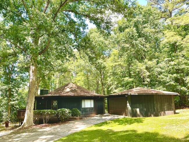 Building Photo - 534 E Mourning Dove Ct