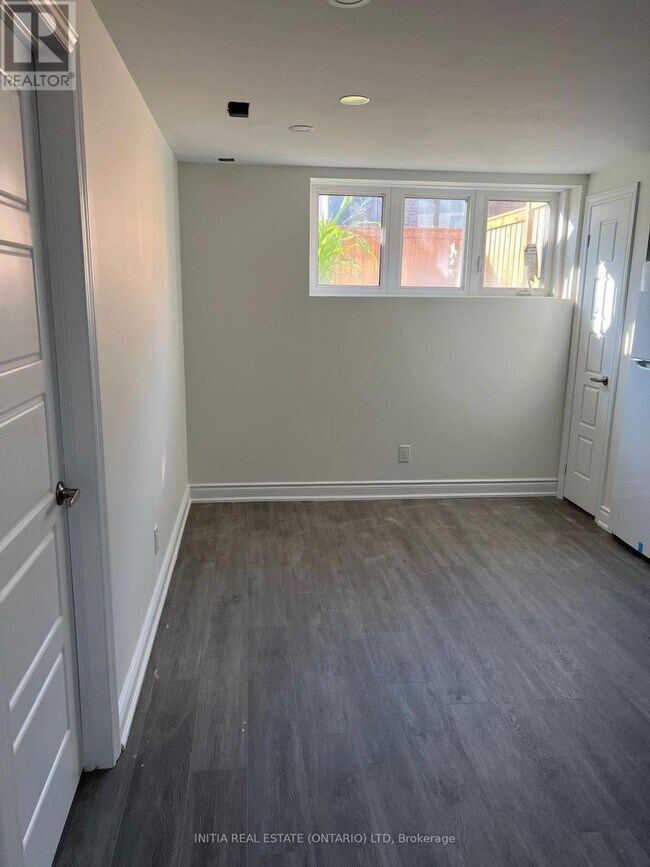 Photo - 772 Magnolia Tsse.