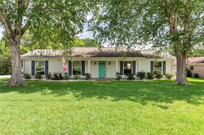 Photo - 6404 Cathedral Way House