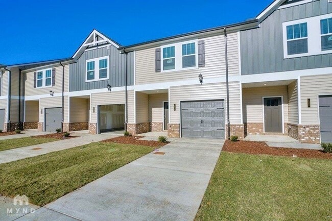 Building Photo - 1259 W End Station Dr