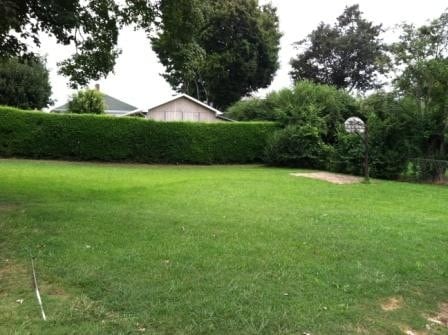 Photo - 310 W Austin St