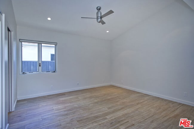 Photo - 806 6th Ave Unit 1