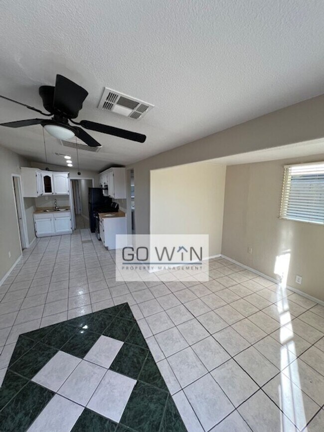 Photo - 3546 W Roosevelt St Unidad A