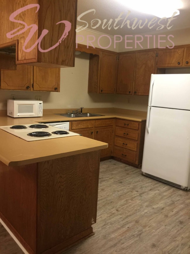 Photo - 3 bedroom 2 bath in an excellent neighborhood Unit A