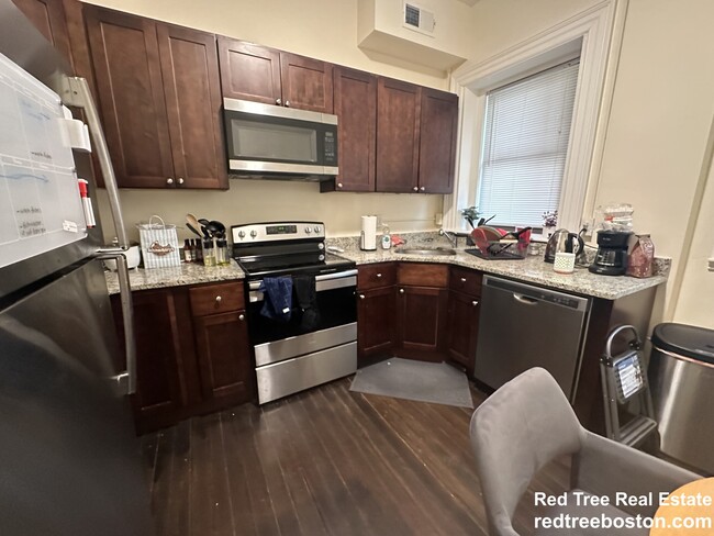 Photo - 1463 Beacon St Unit 12B