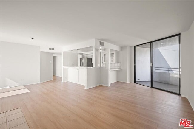 Photo - 15480 Antioch St Unit 306