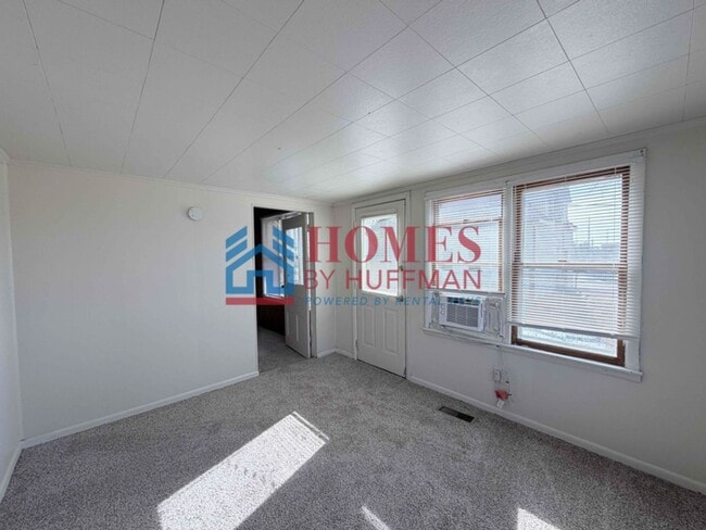 Photo - 331 S Barker Ave Unit B