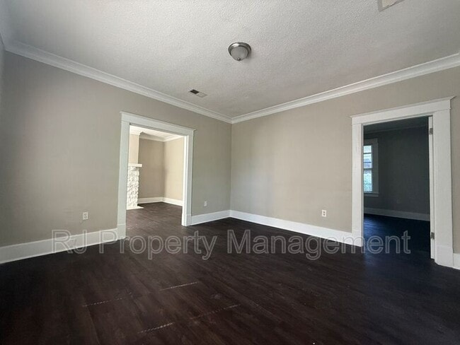 Photo - 663 Lucy Ave