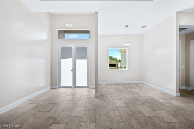 Building Photo - 2708 20th St W