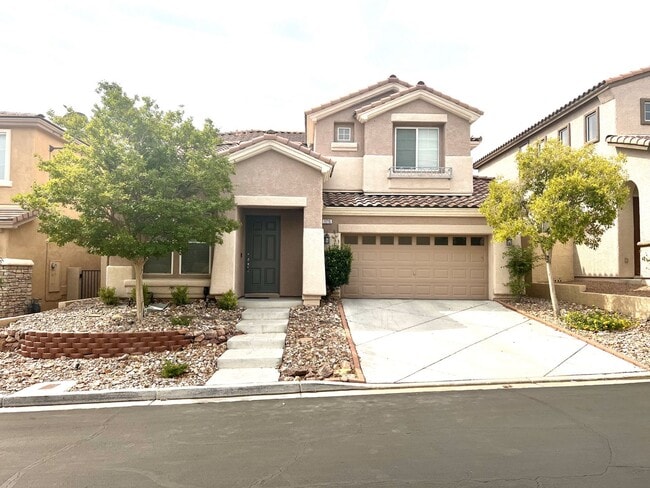 Building Photo - Single family home in Solano at the Vistas