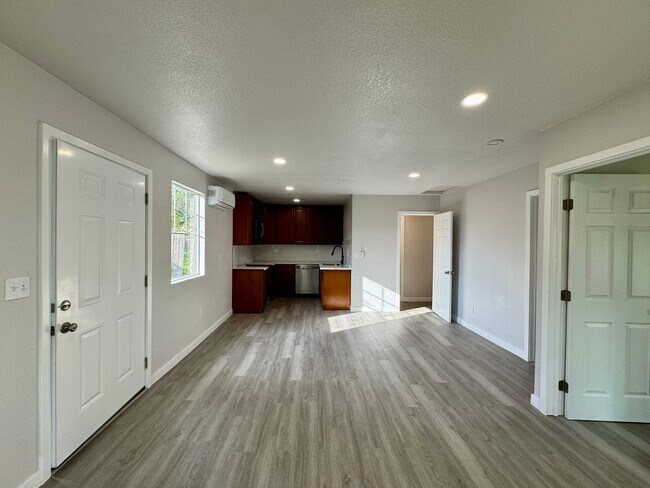 Photo - Adorable ADU Available Now! Unit 495313th