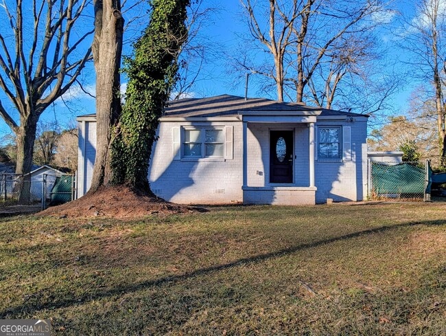 Photo - 2533 Godfrey Dr NW