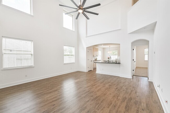Photo - 15203 Lake Powell Dr