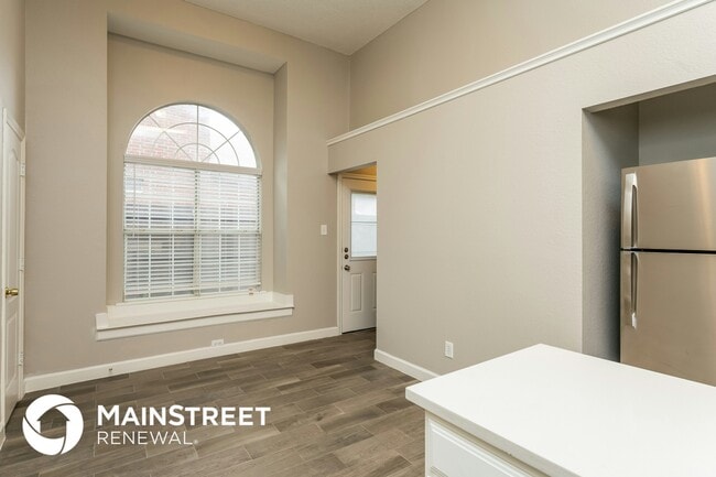 Photo - 633 Fern Dr