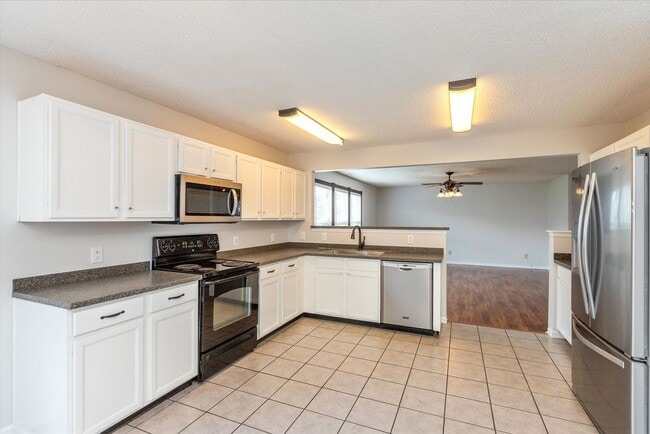 Photo - 2372 Cedarmill Dr