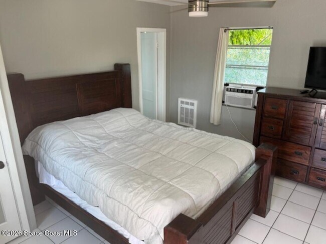 Photo - 2179 Pineapple Ave Unit 1