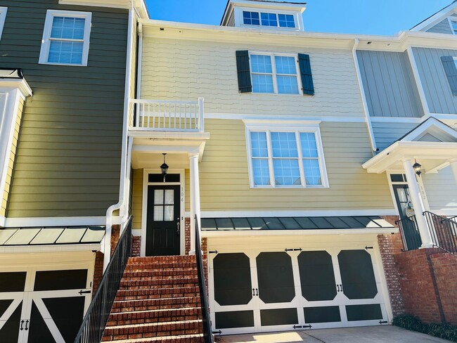 Luxury Townhome in Peachtree City! Must See! - Luxury Townhome in Peachtree City! Must See!