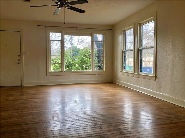 Photo - 7007 Reese Ln