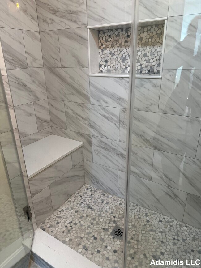 Photo - 162 Centre St Unit 1