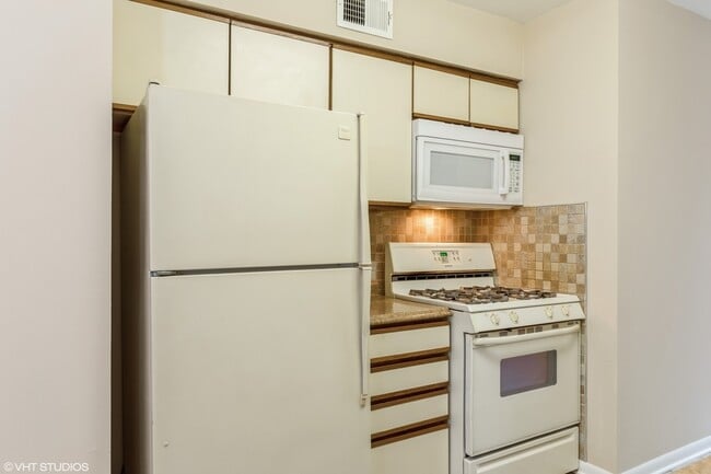 Kitchen Appl - 3172 W Meadow Lane Dr Unit #27