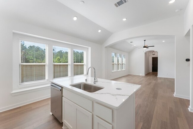 Photo - 26383 Golden Pass Lp